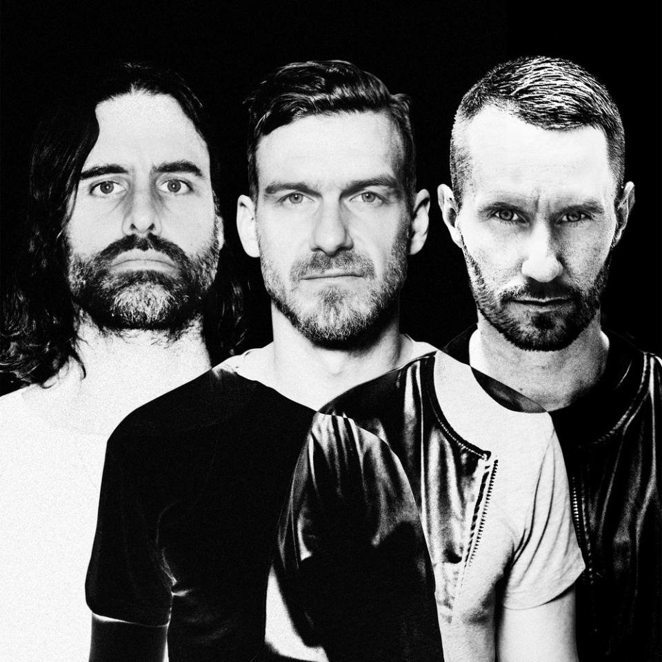 MIIKE SNOW