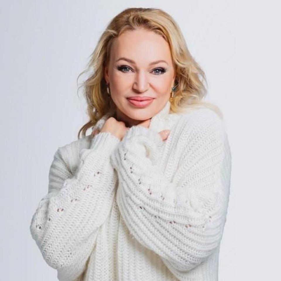Алла Довлатова
