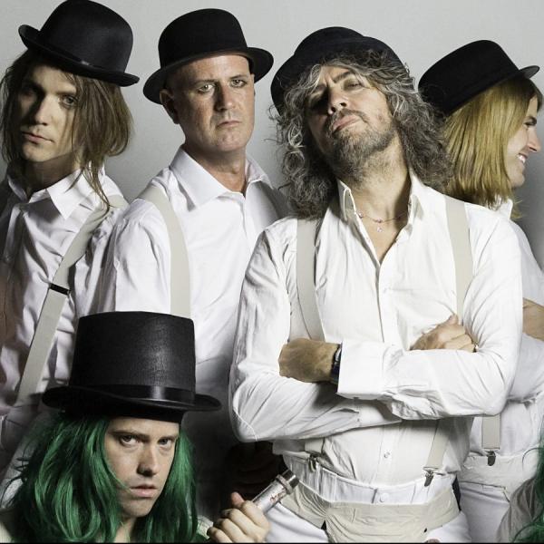 THE FLAMING LIPS