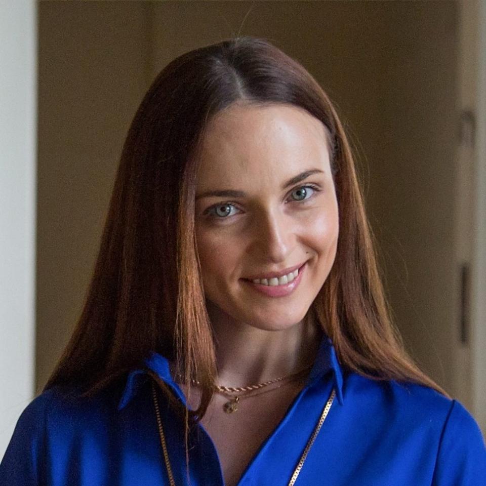 Анна Снаткина
