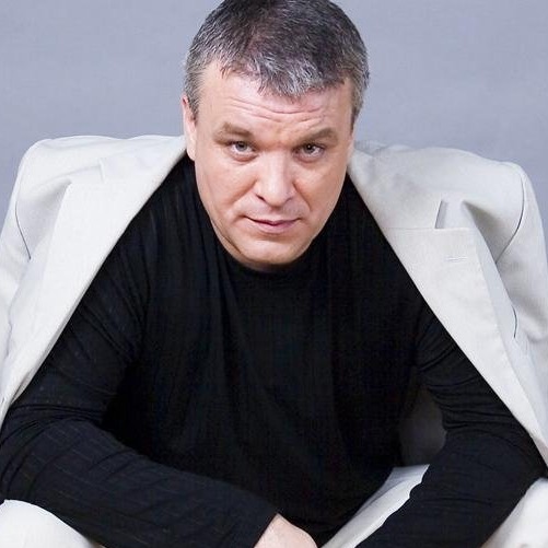 Александр Дюмин