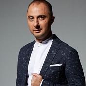 Демис Карибидис